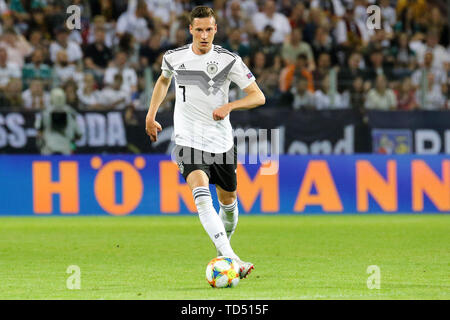 Mainz, Deutschland 11. Juni 2019: Bundesländer Match 2019 - EM-Qualifikationsspiel - Deutschland gegen Deutschland. Estland Julian Draxler (Deutschland), Aktion. Einzelnes Bild. Ausschneiden. mit Kugel, Landschaft, Landschaft//DFB-Bestimmungen verbieten die Verwendung von Fotografien als Bildsequenzen und/oder quasi-Video. // | Verwendung weltweit Stockfoto