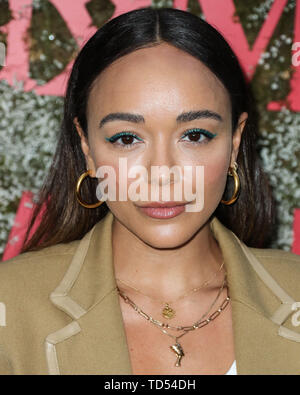 West Hollywood, USA. 11 Juni, 2019. WEST HOLLYWOOD, LOS ANGELES, Kalifornien, USA - 11. Juni: Schauspielerin Ashley Madekwe tragen Max Mara kommt an der InStyle Max Mara Frauen im Film Feier im Chateau Marmont am 11. Juni 2019 in West Hollywood, Los Angeles, Kalifornien, USA, statt. (Foto von Xavier Collin/Image Press Agency) Quelle: Bild Presse Agentur/Alamy leben Nachrichten Stockfoto