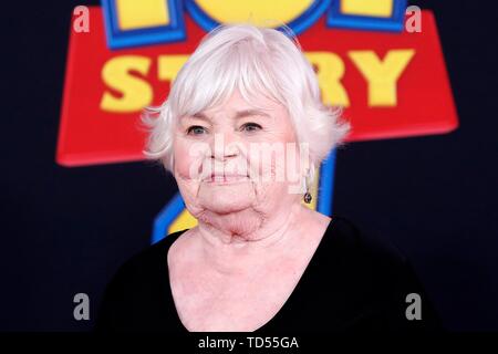 Los Angeles, CA, USA. 11 Juni, 2019. Juni Squibb in der Ankunftshalle für Toy Story 4 Premiere, El Capitan Theatre, Los Angeles, CA 11. Juni 2019. Credit: Priscilla Grant/Everett Collection/Alamy leben Nachrichten Stockfoto