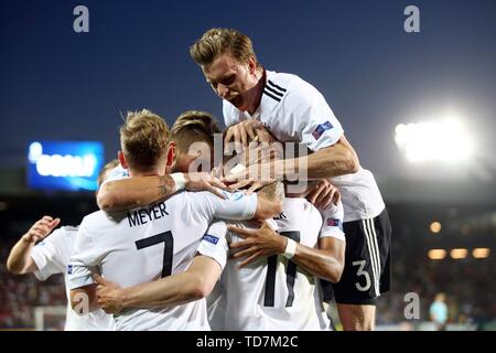 Krakau, Polen. 30. Juni, 2017 firo Fußball, Fußball, international, 30.06.2017 U21-U21-EM-Finale Deutschland - Spanien 1:0 Preisverleihung Deutschland Europameister Deutschland Team cheers Weiser | Verwendung der weltweiten Kredit zu withchell: dpa/Alamy leben Nachrichten Stockfoto