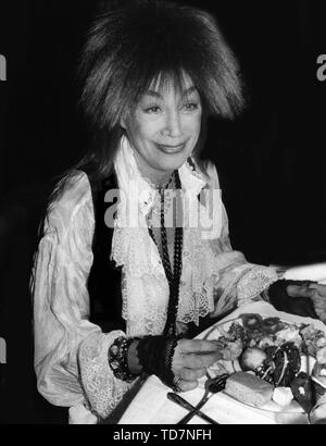 *** Foto *** Sylvia Miles hat im Alter von 94 Jahren gestorben. Sylvia Miles 1986 Foto von John Barrett/PHOTOlink/MediaPunch Stockfoto