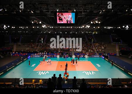 Stuttgart, Deutschland. 13. Juni, 2019. STUTTGART, DEUTSCHLAND, 13.06.2019 - VOLLEYBALL NATIONEN LIGA: Vista allgemein durante la Partida entre Belgica e Republica Dominicana a Disfrutar para la Volleyball Nationen Liga, en Stuttgart, Deutschland. (Foto: Bruno de Carvalho/Cordon Drücken) Credit: CORDON PRESSE/Alamy leben Nachrichten Stockfoto