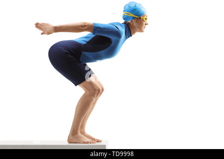 Volle Länge Schoß einer Frau Schwimmer in einem Neoprenanzug fertig isoliert auf weißem Hintergrund zu springen Stockfoto
