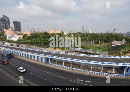 Stadt der Wissenschaft von parama Insel Flyover, Kolkata, Indien. Stockfoto