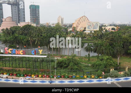 Stadt der Wissenschaft von parama Insel Flyover, Kolkata, Indien. Stockfoto