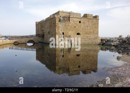 Burg von Paphos (Fort) im Hafen von Paphos Kato Paphos, Paphos, Zypern, Europa Stockfoto