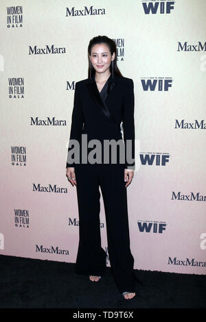 Juni 12, 2019 - Beverly Hills, CA, USA - LOS ANGELES - Jun 12: Claudia Kim an der Frauen im Film jährlichen Gala 2019 im Beverly Hilton Hotel am 12. Juni 2019 in Beverly Hills, CA (Credit Bild: © Kay Blake/ZUMA Draht) Stockfoto