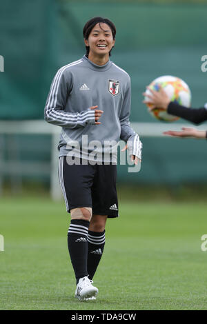 Rennes, Frankreich. 13. Juni, 2019. Rikako Kobayashi (JPN) Fußball Fußball: rikako Kobayashi schaut während des Trainings der FIFA Frauen-WM Frankreich 2019 in Rennes, Frankreich. Quelle: LBA/Alamy leben Nachrichten Stockfoto