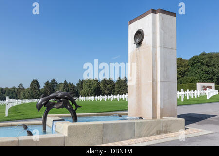 American WW2 Friedhof mit Denkmal und Brunnen in Luxemburg Stockfoto