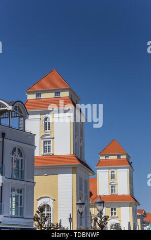 Türme einer Spa Hotel in Binz auf Rügen, Deutschland Stockfoto