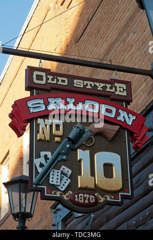 Zeichen der Limousine n. 10 in Deadwood (wo Wild Bill Hickok wurde von Jack McCall 1876 getötet), Grafschaft Lawrence, South Dakota, USA Stockfoto