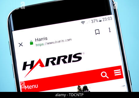 Berdyansk, Ukraine - 10 Juni 2019: Harris Homepage. Harris Logo sichtbar auf dem Bildschirm des Telefons, Illustrative Editorial. Stockfoto