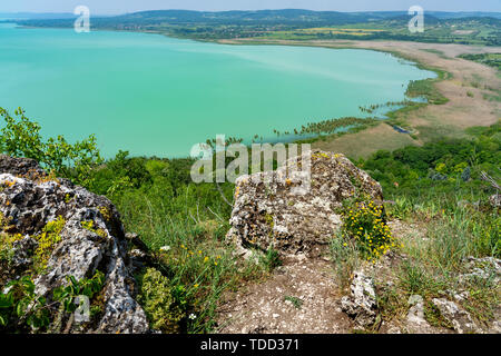 Arial Panoramablick auf den Balaton von Tihany. Stockfoto