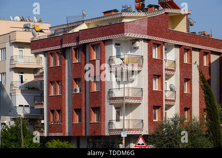 Antalya, Türkei - 19. Mai 2019: Schlafbereich von Antalya, low-rise-Bau in den Nachbarschaften. Stockfoto