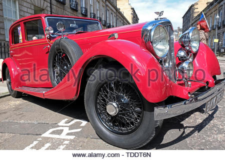 Klassische Bentley von 1920 s, die auf der West End Classic Fahrzeug Ereignis in Edinburgh, Schottland Stockfoto