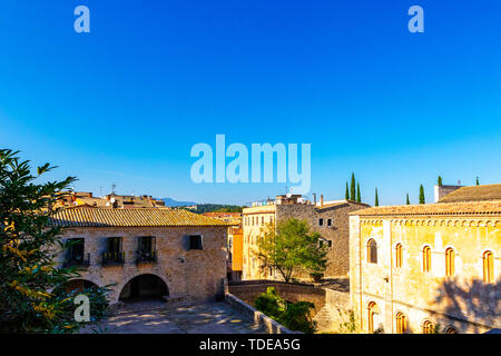 Sant Pere de Galligants ist Benediktinerabtei in Girona, Katalonien. Seit 1857 ist es, das Archäologische Museum von Katalonien in der Stadt, Stadt Stockfoto