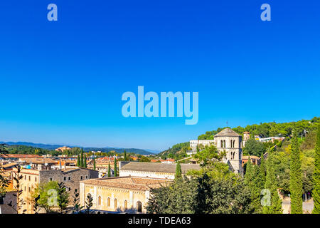 Sant Pere de Galligants ist Benediktinerabtei in Girona, Katalonien. Seit 1857 ist es, das Archäologische Museum von Katalonien in der Stadt, Stadt Stockfoto