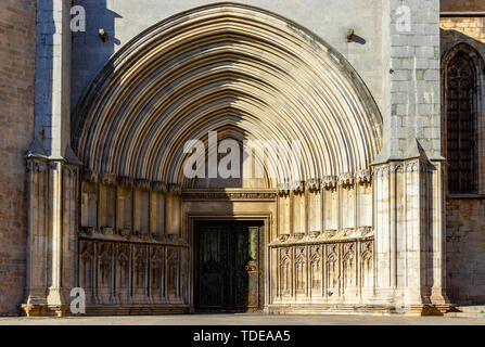 Toren der Kathedrale der Heiligen Maria von Girona, Katalonien, Spanien Stockfoto