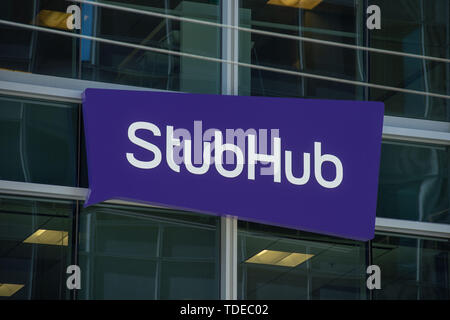 San Francisco, USA. 02 Mai, 2019. Die StubHub Logo kann in der Zentrale in San Francisco gesehen werden. Die Ebay-Tochter ist ein online Ticketbörse. Credit: Andrej Sokolow/dpa/Alamy leben Nachrichten Stockfoto