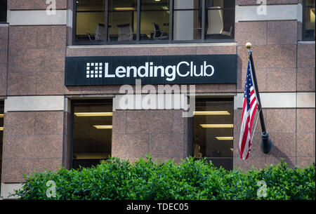 San Francisco, USA. 02 Mai, 2019. Die Kreditvergabe Club Logo kann in der Zentrale in der Innenstadt von San Francisco gesehen werden. Die Plattform vermittelt Kredit zwischen Verbrauchern. Credit: Andrej Sokolow/dpa/Alamy leben Nachrichten Stockfoto