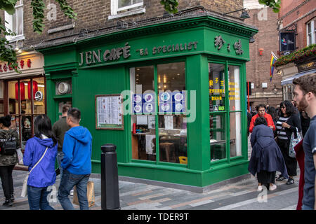 London, Großbritannien. London, Großbritannien. Jen Cafe in Londons Chinatown Süßes Café und Restaurant am Newport Gericht und Garret Straße am 15. Juni 2019, UK. Bild Capital/Alamy Leben Nachrichten Bild Capital/Alamy leben Nachrichten Stockfoto