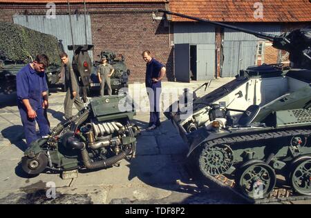 Deutsche Fallschirmjäger light tank Wiesel Stockfoto