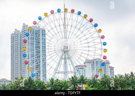 Riesenrad in Zhanjiang Seaside Park Stockfoto