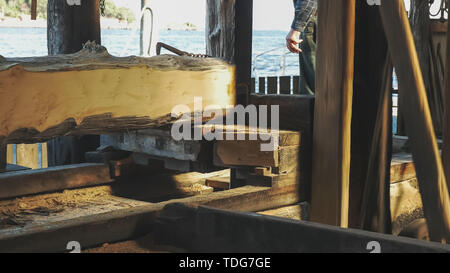 Historische ein Frame sah im Huon Pine Mühle in Strahan liegt an der Westküste von Tasmanien, Australien Stockfoto