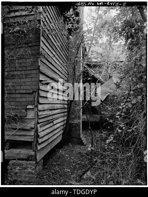 Nordostecke MIT KAMIN - Jimmy Carter Boyhood Home, Mieter Haus, Alte ebenen Landstraße (Libanon Friedhof Straße), Ebenen, Sumter County, GA Stockfoto