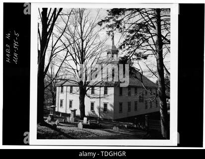 Nordwesten und Nordosten des alten Schiff Kirche, 88 Main Street, Hingham, Plymouth County, MA Stockfoto