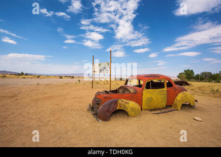 Verlassenes auto Wrack in Solitaire in der Namib Wüste Namibias Stockfoto