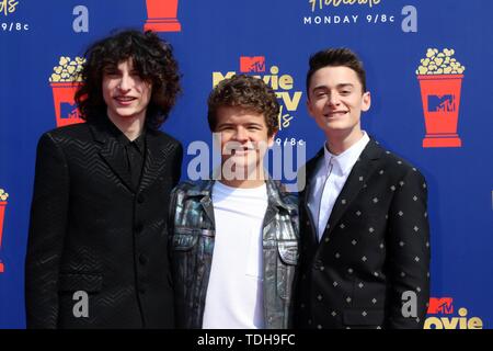 LOS ANGELES - Jun 15: Finn Wolfhard, Gaten Matarazzo, Noah Schnapp an der 2019 MTV Movie & TV Auszeichnungen bei den Barker Hangar am 15. Juni 2019 in Santa Monica, CA bei der Ankunft für 2019 MTV Movie und TV Awards, Barker Hangar, Los Angeles, CA 15 Juni, 2019. Foto von: Priscilla Grant/Everett Collection Stockfoto