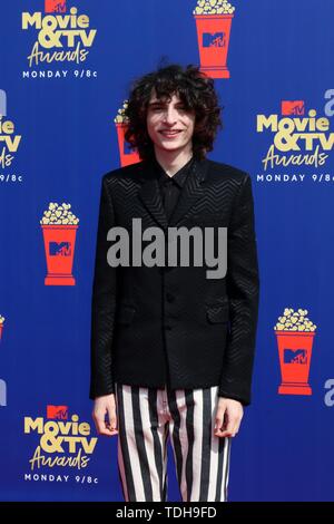 LOS ANGELES - Jun 15: Finn Wolfhard an der 2019 MTV Movie & TV Auszeichnungen bei den Barker Hangar am 15. Juni 2019 in Santa Monica, CA bei der Ankunft für 2019 MTV Movie und TV Awards, Barker Hangar, Los Angeles, CA 15 Juni, 2019. Foto von: Priscilla Grant/Everett Collection Stockfoto