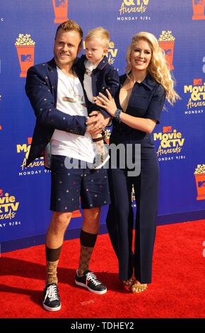 Los Angeles, CA, USA. 15 Juni, 2019. Heidi Montag, Gunner Pratt, Spencer Pratt in der Ankunftshalle für 2019 MTV Movie und TV Awards, Barker Hangar, Los Angeles, CA 15 Juni, 2019. Credit: Elizabeth Goodenough/Everett Collection/Alamy leben Nachrichten Stockfoto