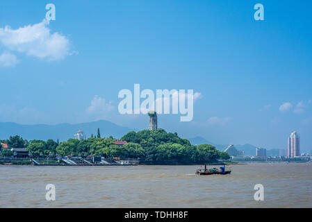 Blick auf den Osten Pagode auf dem Jiangxin Insel in Wenzhou in der Volksrepublik China - 3. Stockfoto