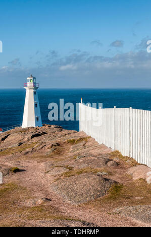 Die neue konkrete Cape Spear Leuchtturm von 1955 befindet sich in der Nähe des ursprünglichen Leuchtturm in Neufundland Cape Spear Leuchtturm National Historic Site 1836 Stockfoto