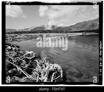 Überblick über die fünf Punkte des See und Damm, die vordere Teilfläche, auf der Suche nach Südwesten - hohen Berg Staudämme in Upalco Gerät, fünf Point Lake Dam, National Forest, 12 Meilen nordwestlich von Swift Creek Campground, Mountain Home, Duchesne County, UT; Landwirte Bewässerung Firma; National Forest Service Stockfoto