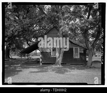 - Oakland Plantage, Haus Tenant, Route 494, Bermuda, Natchitoches Parish, LA; Oakland Plantage - auf Cane River Lake und Route 494, in der Nähe von Bermuda Natchitoches, in Natchitoches Parish, Louisiana. Innerhalb der NPS-Cane River National Heritage Area. Bild: HABS-historischen amerikanischen Gebäuden Umfrage von Louisiana. Calloway, Deborah, Sender; Buono, Jon ein, Fotograf Stockfoto