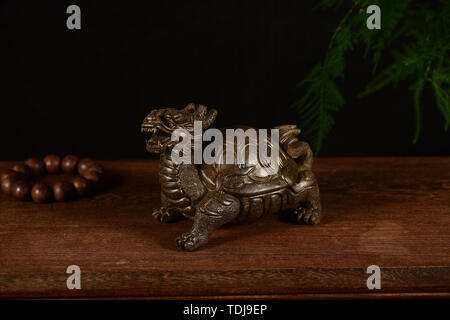 Purple sand Teekanne Tee Tasse Tee Set Tee Kultur Kaffee Haustier Drachen Schildkröte Stockfoto