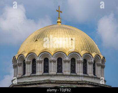 Goldenen Kuppeln der St. Alexander Nevsky Kathedrale, 1882-1912, neo-byzantinischen Stil, Bulgarisch-orthodoxen, Sofia, Bulgarien. Stockfoto