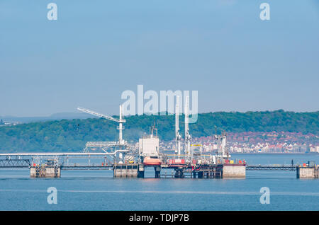 Hound Point industrial Marine Terminal für die Ölindustrie, Erhabene, Schottland, Großbritannien Stockfoto