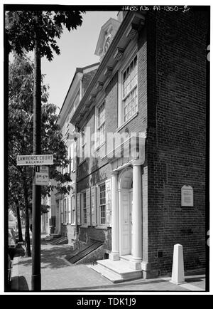 Schrägansicht, Osten (VORNE) Höhenlage - Thomas Nevel House, 338 South Fourth Street, Philadelphia, Philadelphia County, PA Stockfoto