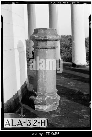 Historischer amerikanischer Gebäude Umfrage E. W. Russell, Fotograf, 6. September 1935 EINER DER URSPRÜNGLICHEN Schornstein Kappen - Barton Akademie, Government Street, Mobile, Mobile County, AL Stockfoto