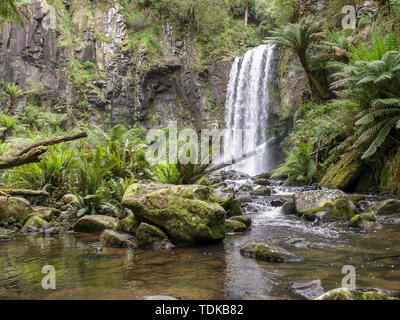 Morgen geschossen von hopetoun fällt auf die aire Fluss in der Nähe der Great Ocean Road in Victoria. Stockfoto