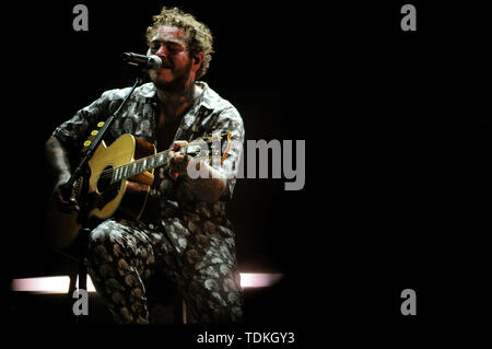 Post Malone führt während der 2019 Bonnaroo Music & Arts Festival in Manchester, Tennessee. Foto: Lori Sky Twohy für imageSPACE/MediaPunch Stockfoto