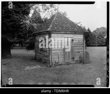 Perspektivische Ansicht von Süden und Osten ERHÖHUNGEN - Godlington Manor, Milkhouse, Chestertown, Kent County, MD; Friseur, Douglas, Fotograf Stockfoto