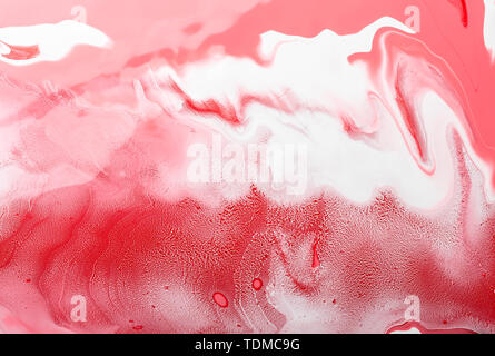 Acryl Flüssigkeit Art Rot Weiß Wellen und Locken. Abstrakte wirbelnden Hintergrund oder Textur. Stockfoto