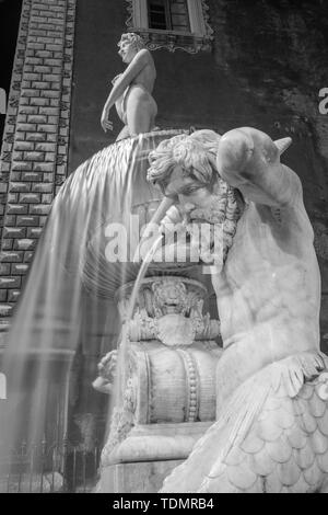 Catania - Die nächtlichen Detail der von Tito Brunnen Amenano von Tito Angelini (1837). Stockfoto