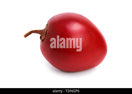 Frische Tamarillo Obst isoliert auf weißem Hintergrund Stockfoto