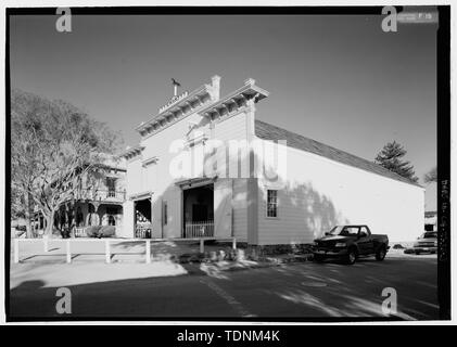 Blick von Südwesten (zeigt nach Süden faand-231; Ade). - Livery-Plaza stabil, San Juan Bautista, San Benito County, CA Stockfoto